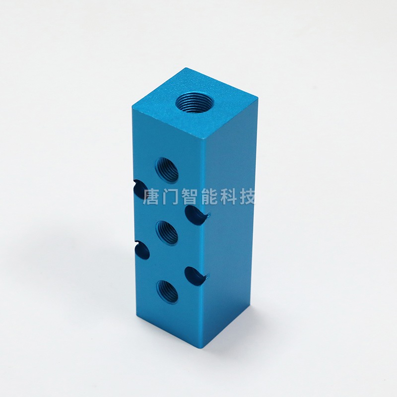 鋁合金機(jī)加工件 陽(yáng)極氧化（藍(lán)色）