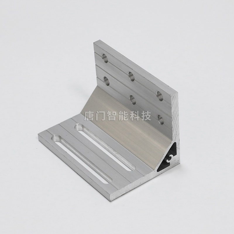 90度鋁角碼 銀白氧化